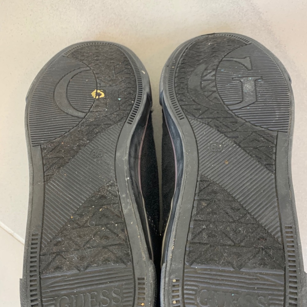 guess black and gold shoes